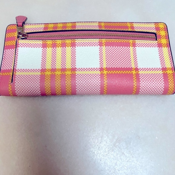 Coach Wallet - Picture 2 of 4